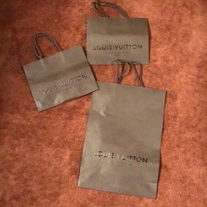**Louis Vuitton Shopping Bags**
